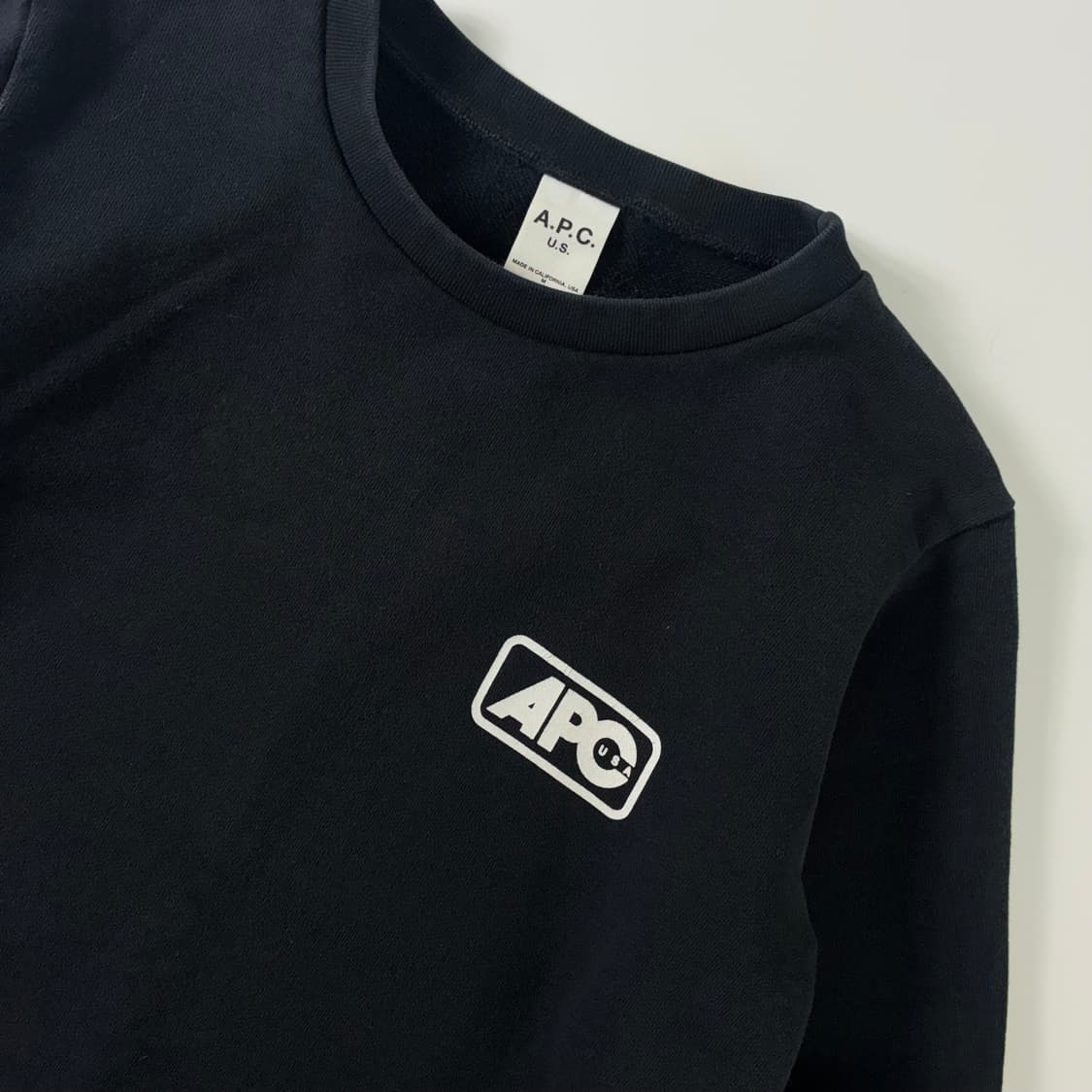 A.P.C.  아페쎄 스펠아웃 블랙 맨투맨  상품이미지3