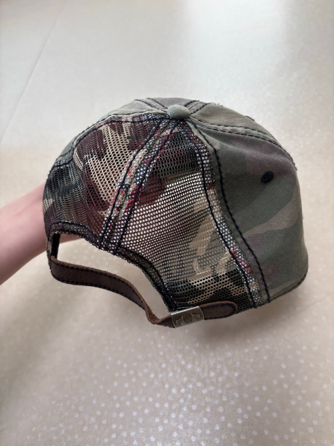 슈프림 x 트루릴리전 메쉬 백 6-패널 올리브 카모 - 25FW 상품이미지3