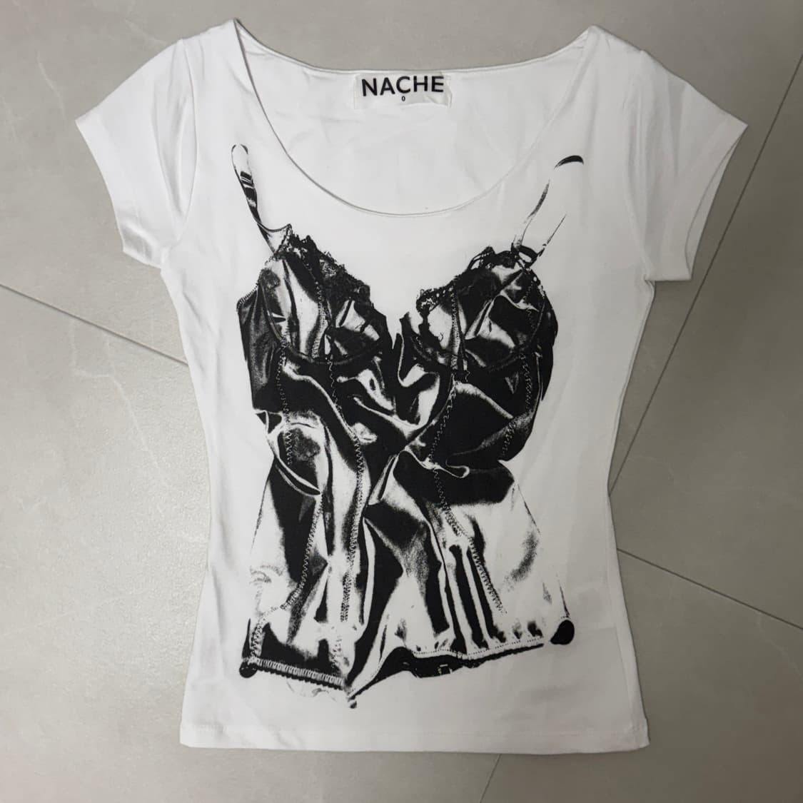 나체 SLIP X-RAY PRINTED T-SHIRT IVORY 상품이미지1