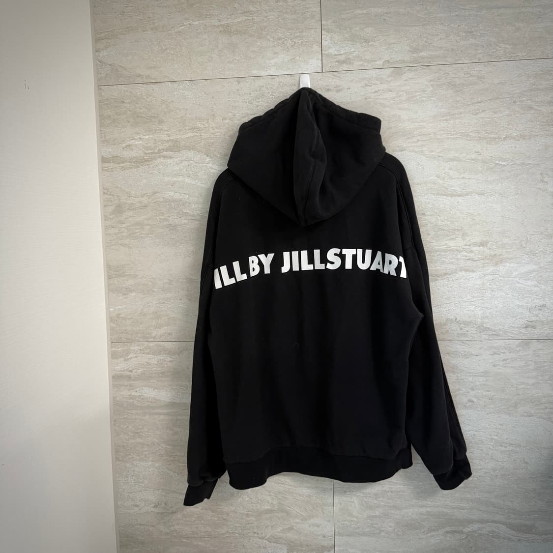 질 바이 질스튜어트 후드티 상품이미지4