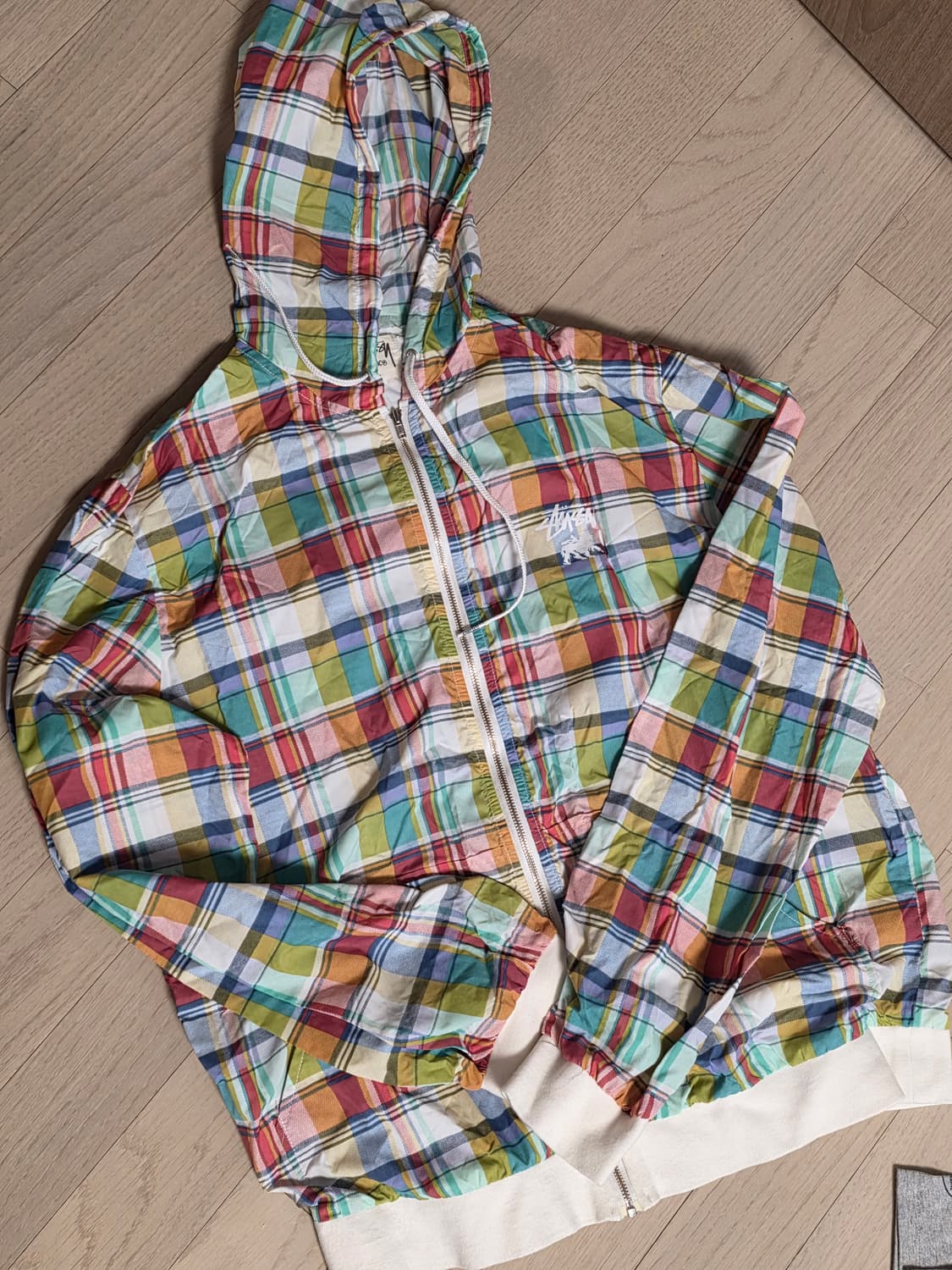 Stussy 여성 바람막이 상품이미지1