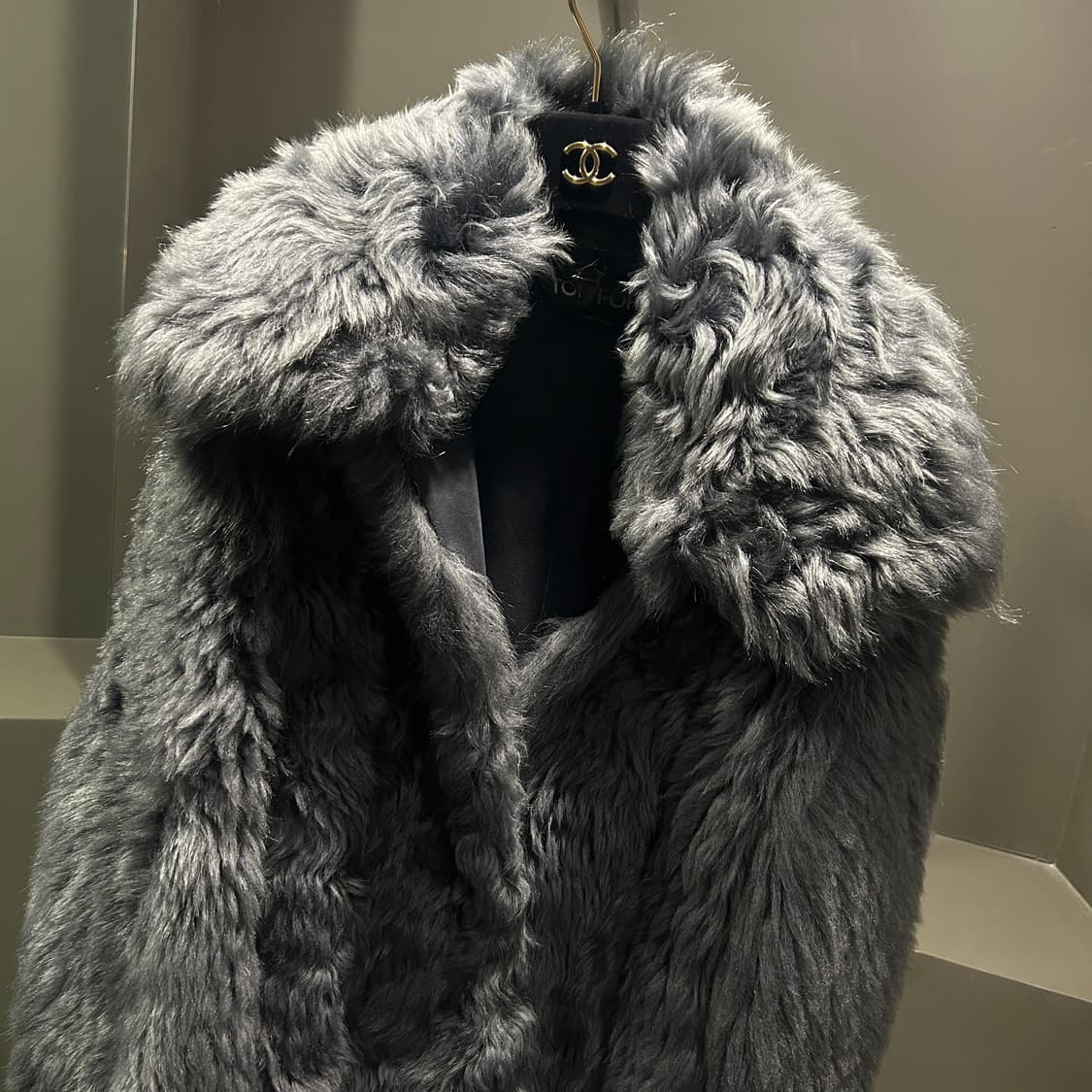 톰포드 시어링 퍼 무스탕 코트 상품이미지2