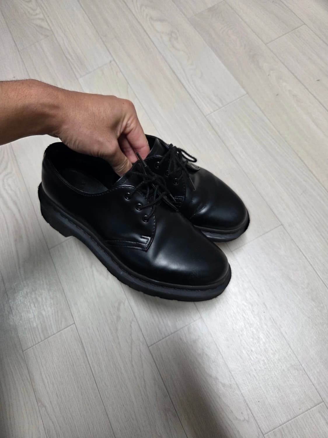 닥터마틴 모노블랙 uk5 상품이미지2