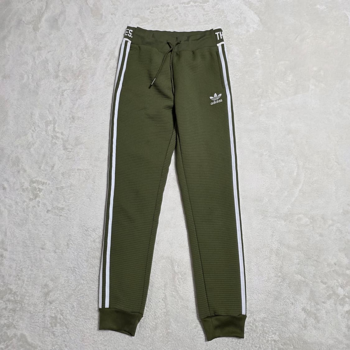 (XS)여성 아디다스 조거 팬츠 카키 상품이미지1