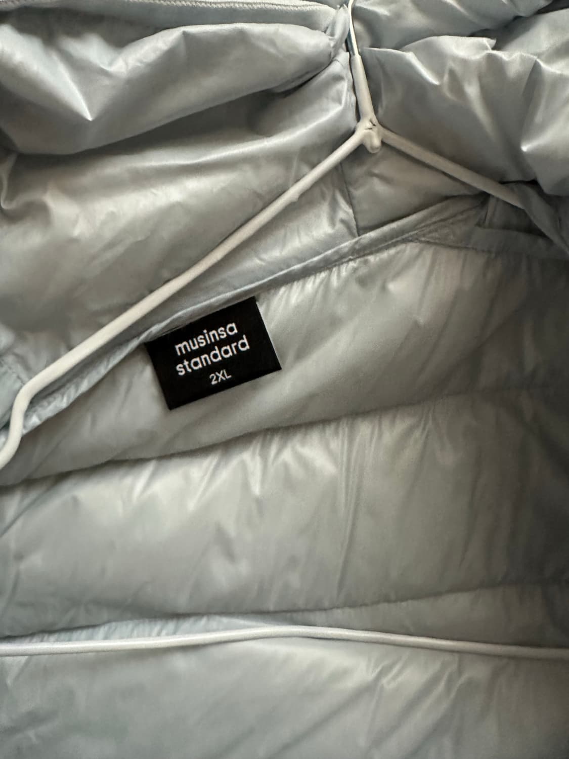 무신사스탠다드 경량패딩 클라우드블루 xxl팝니다 상품이미지2