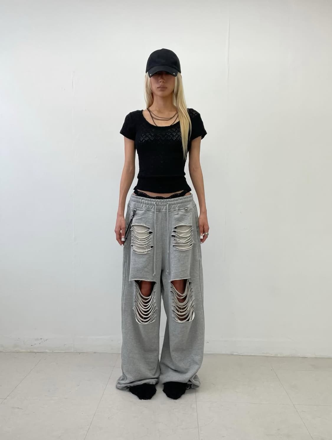 eda max damage sweat pants 상품이미지1