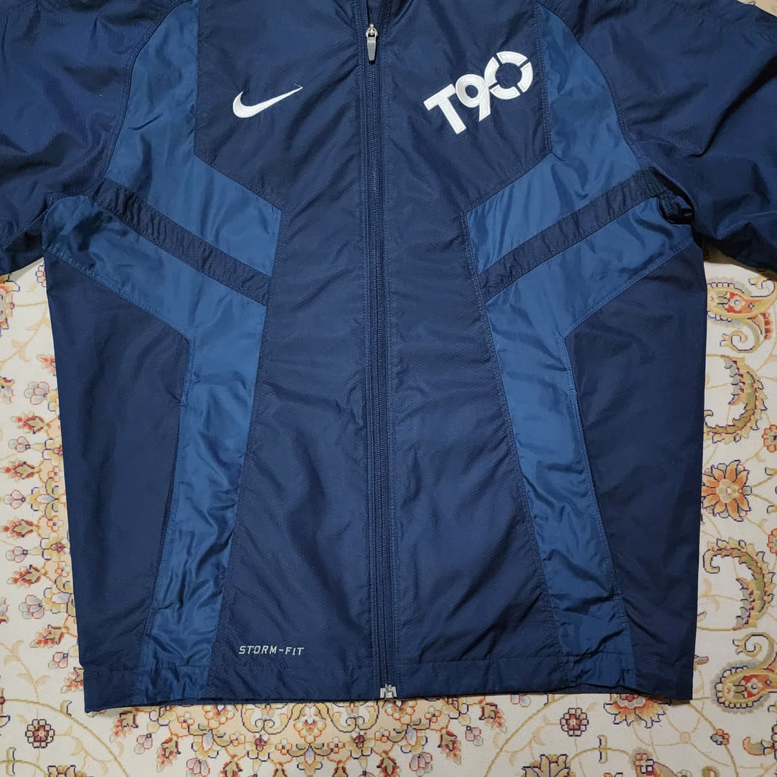 나이키 스톰핏 T90 스우시 바람막이
M 상품이미지6