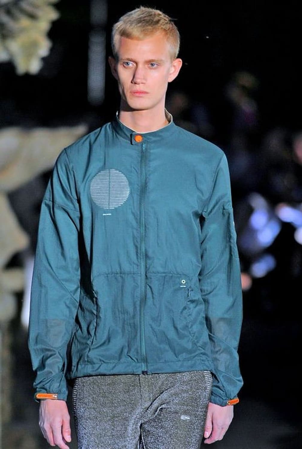 언더커버 2010 S/S ‘Less but Better’ 패커블 자켓 상품이미지1