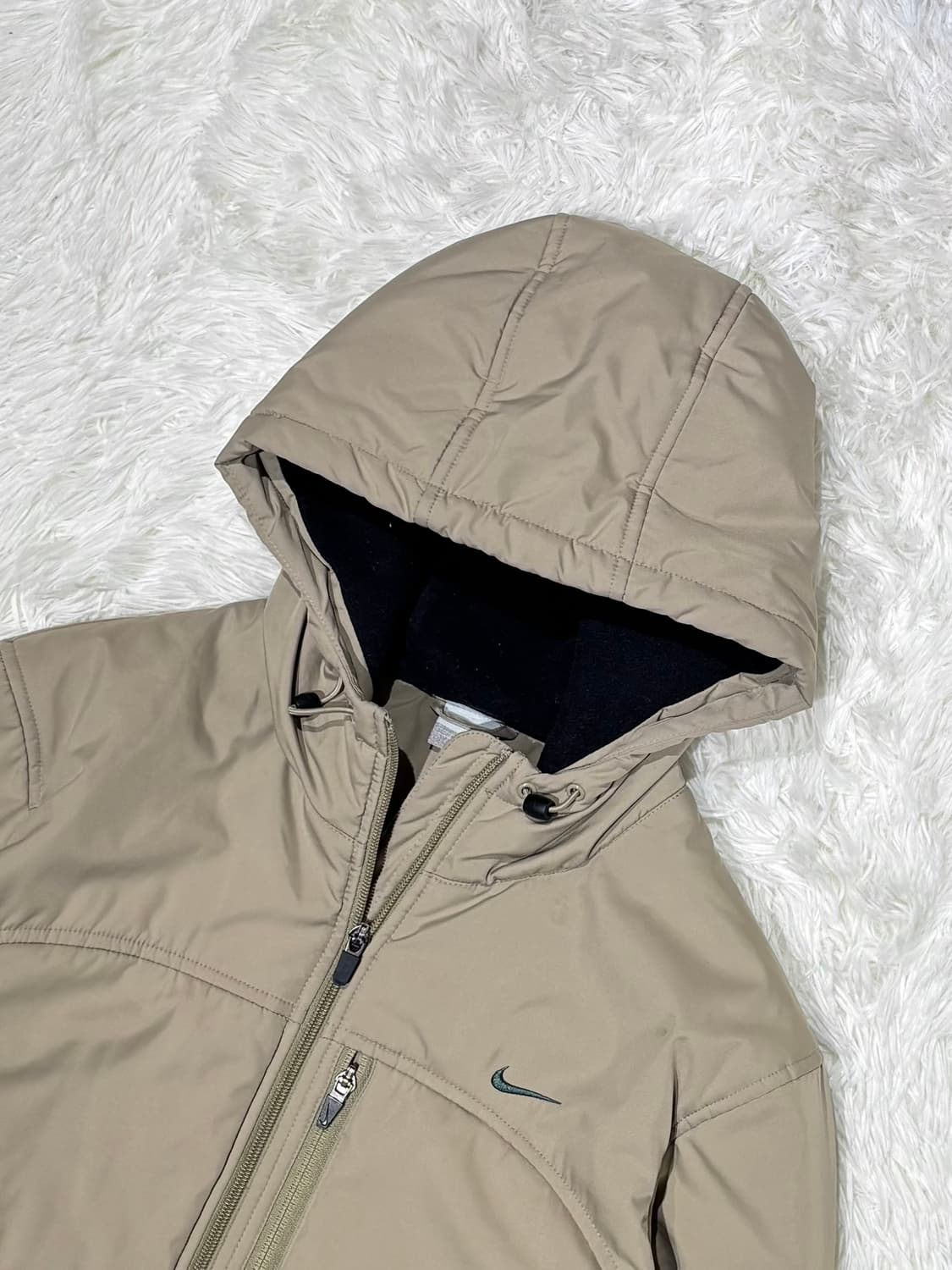 나이키 베이지 스우시 점퍼 상품이미지5