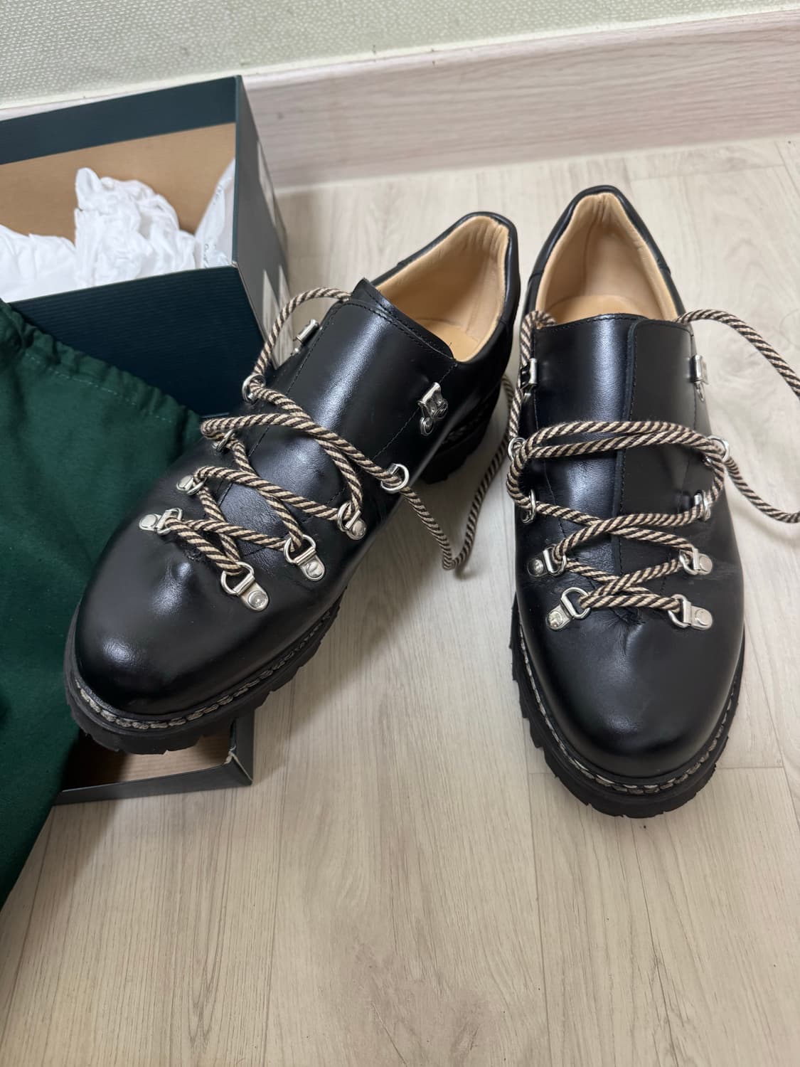 파라부트 클루사즈 블랙 280 상품이미지2