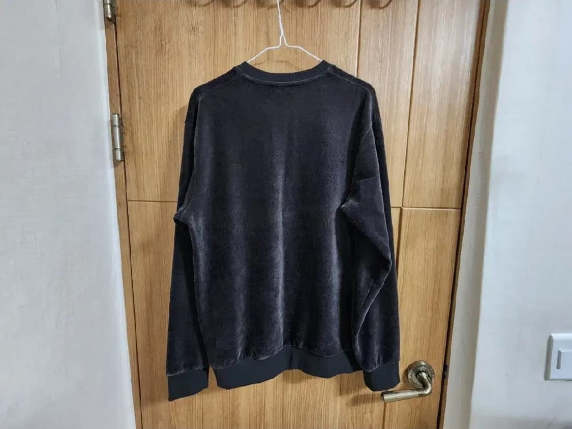 (95)에피그램 벨루어 맨투맨 상품이미지4