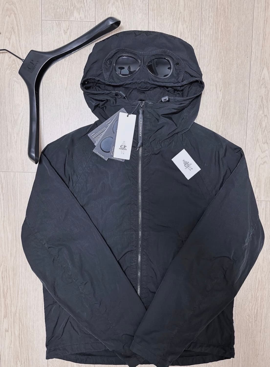 CP 컴퍼니 크롬 R 바람막이 상품이미지1