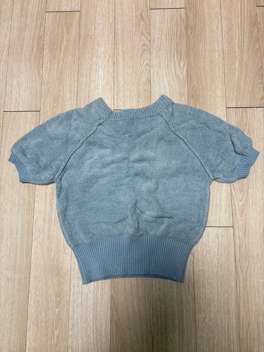 다이애그널 플러피 하프 슬리브 니트 상품이미지2