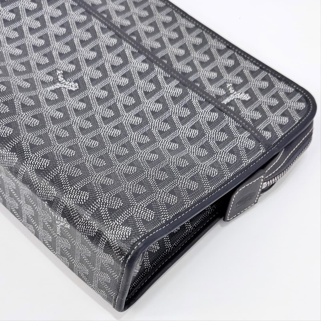 고야드 쥬방스 클러치백 GM 그레이 상품이미지6