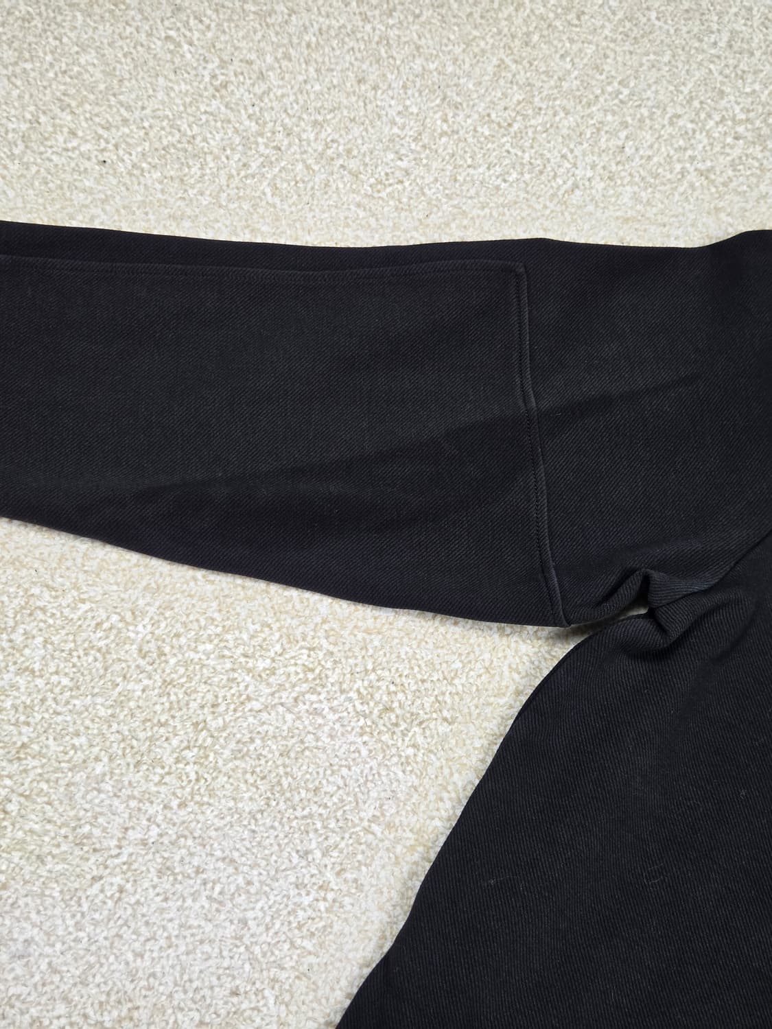 [코스] 리얼 레더 포켓 맨투맨 | 00281 상품이미지9