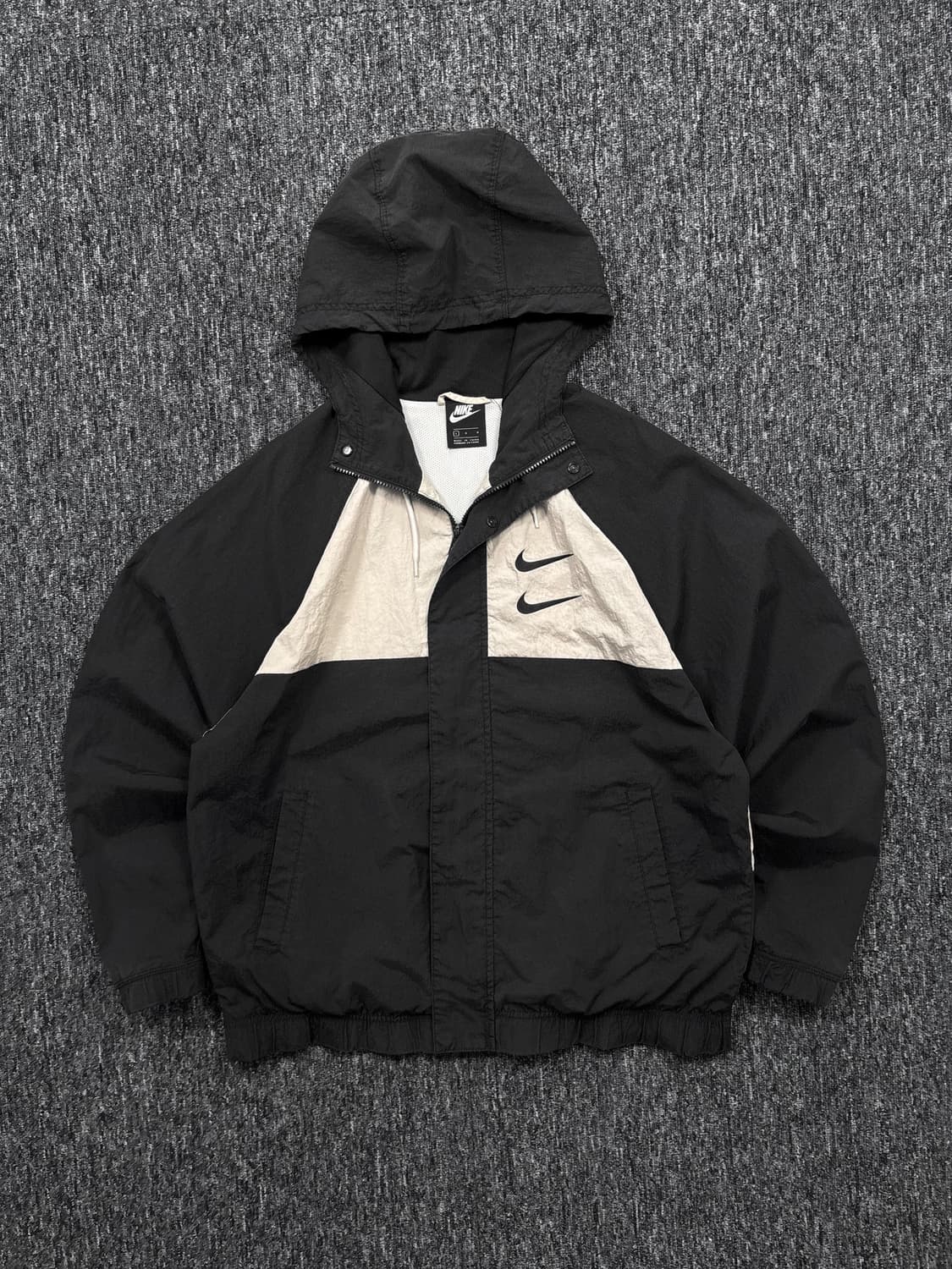 나이키 더블 스우시 우븐 바람막이 자켓 상품이미지4