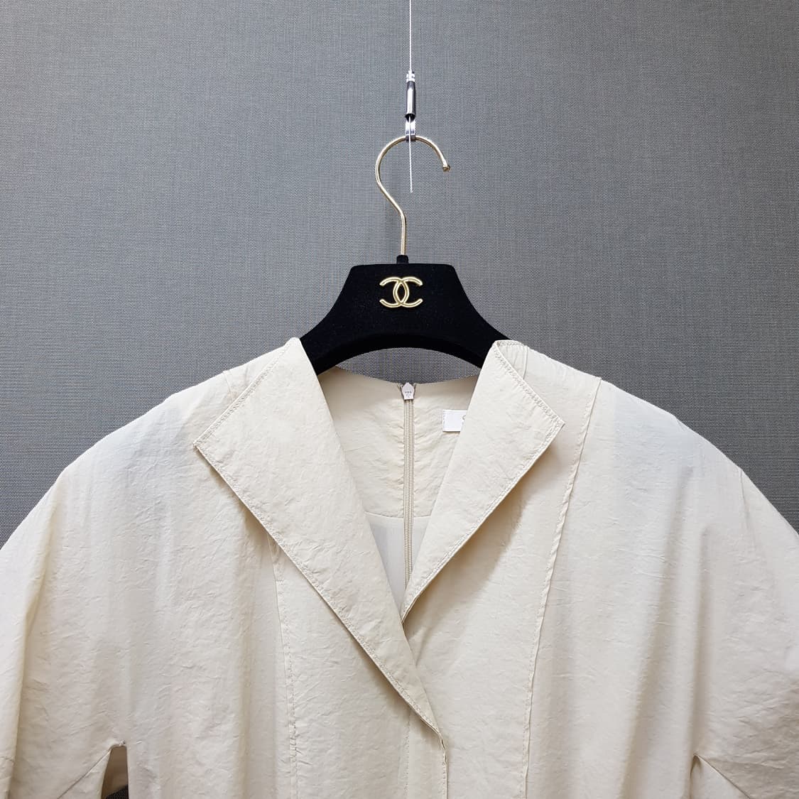 한섬 SJS 2022 스모킹 밴딩 반팔 플레어 원피스 76-90-155 상품이미지2