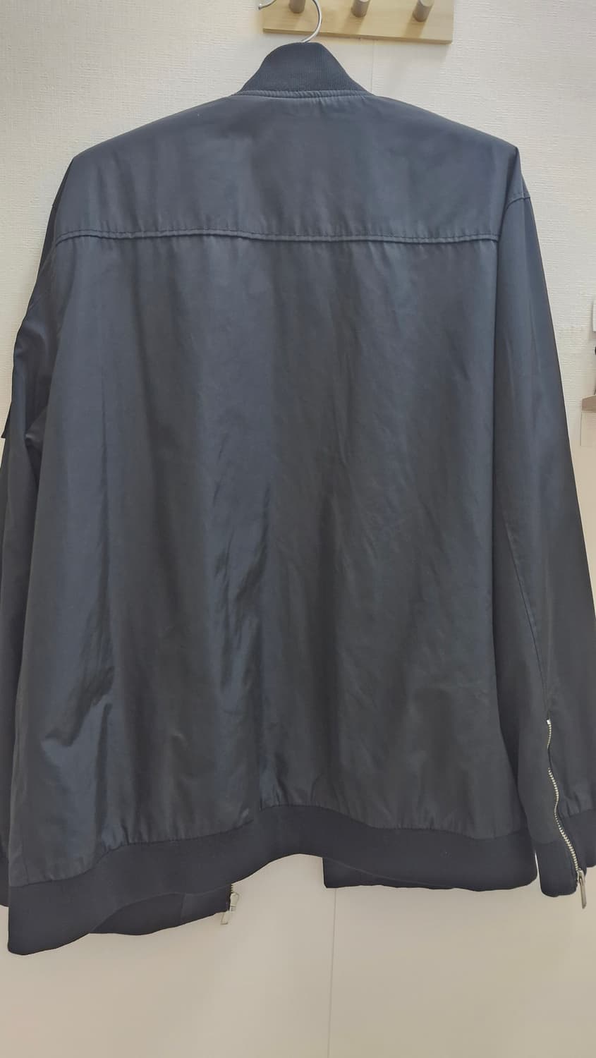 무너스클 CONCORDE  BOMBER  로고패치 봄버자켓 상품이미지4