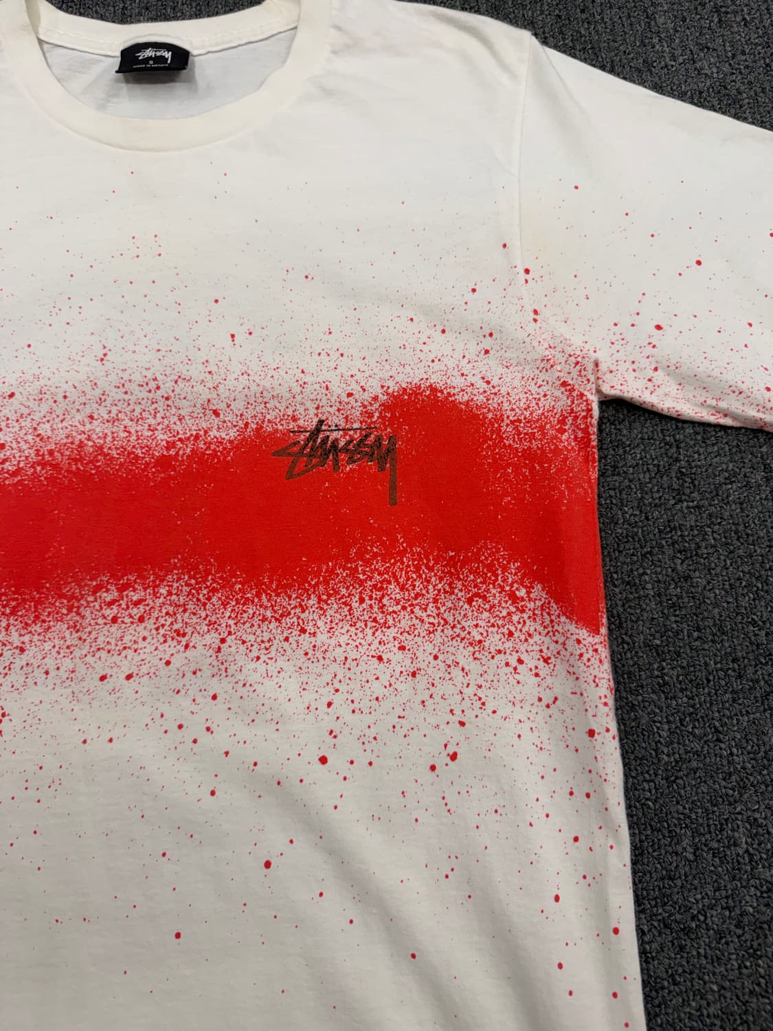 S) 스투시 빈티지 스프레이 캔 반팔 티셔츠 상품이미지3