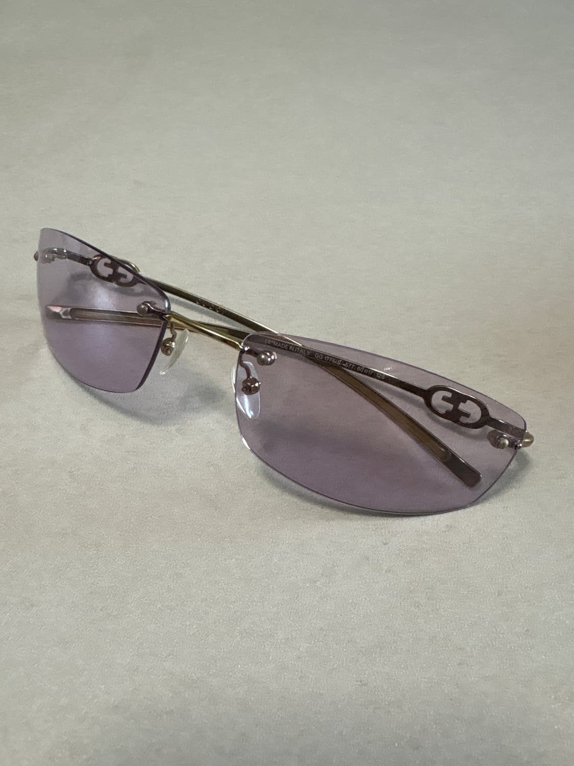 GUCCI Tinted Sunglasses 상품이미지1