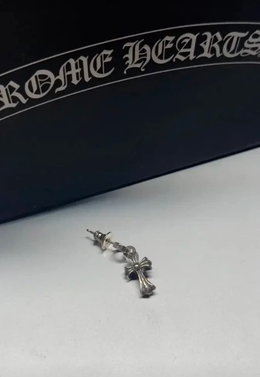 크롬하츠 베이비펫 이어링 상품이미지1