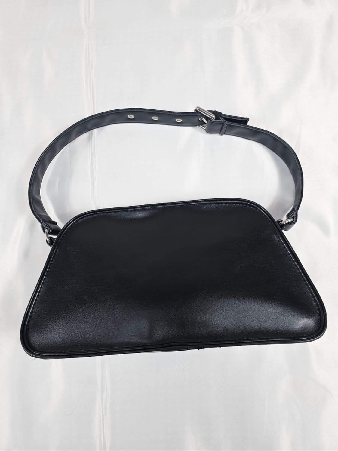 아디다스트레포일숄더백 상품이미지2