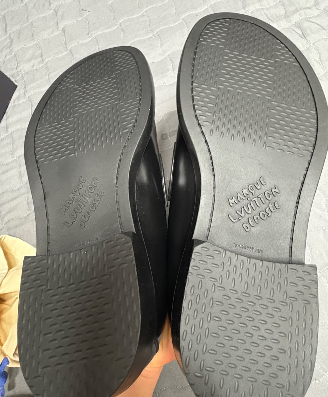 루이비통 스와로브스키 패드락 로퍼 상품이미지4