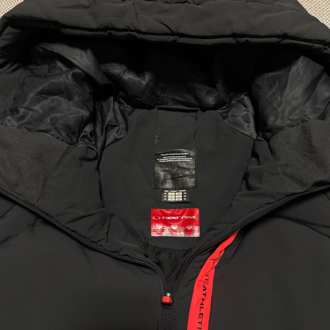 데상트 사이드로고 패딩 자켓 상품이미지3