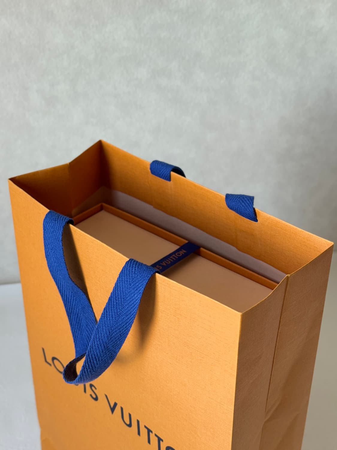 루이비통 모노그램 앙프렝뜨 포쉐트 악세수아 블랙 상품이미지7