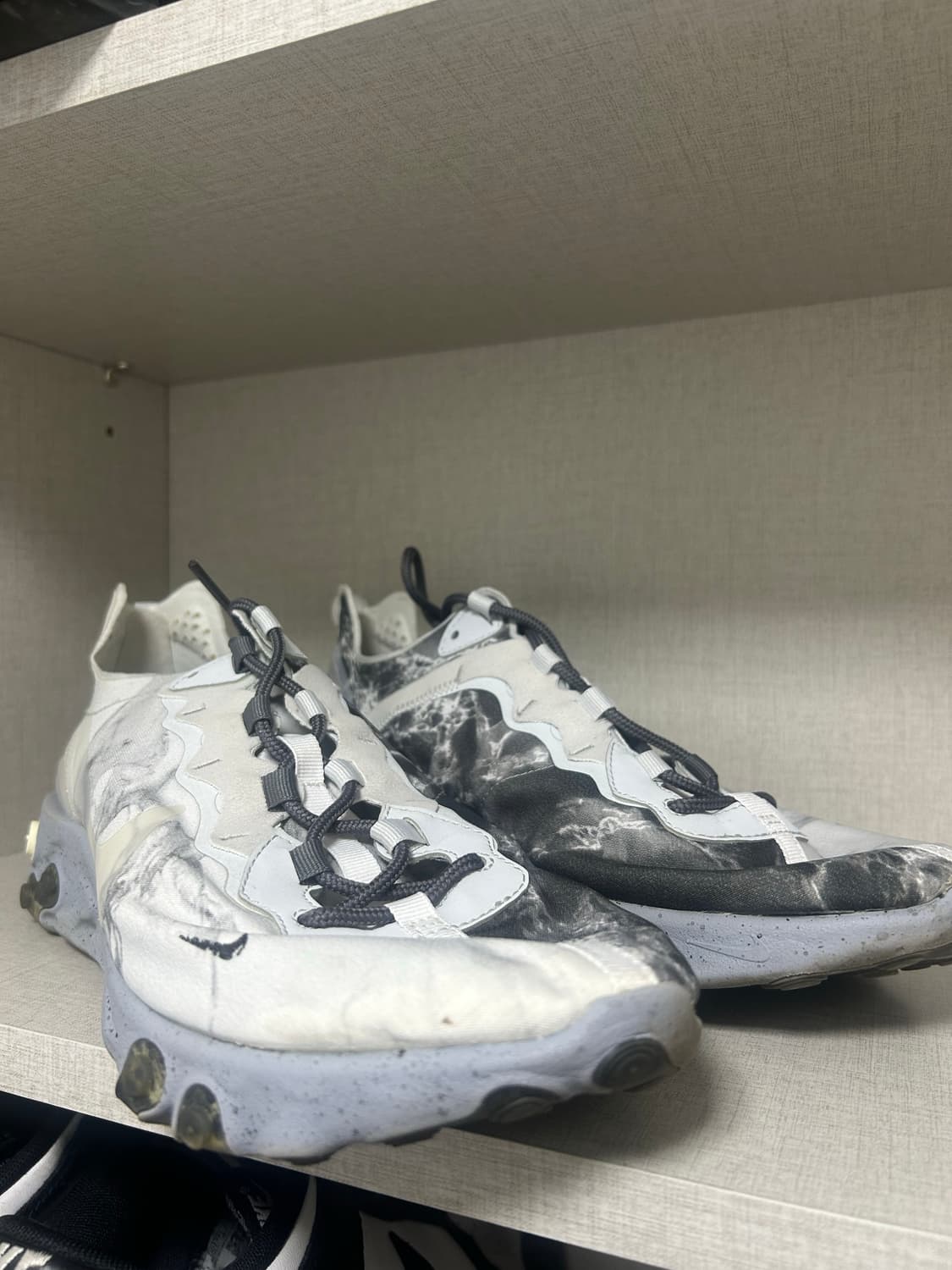 나이키 x 케드릭 라마 리엑트 290 상품이미지3