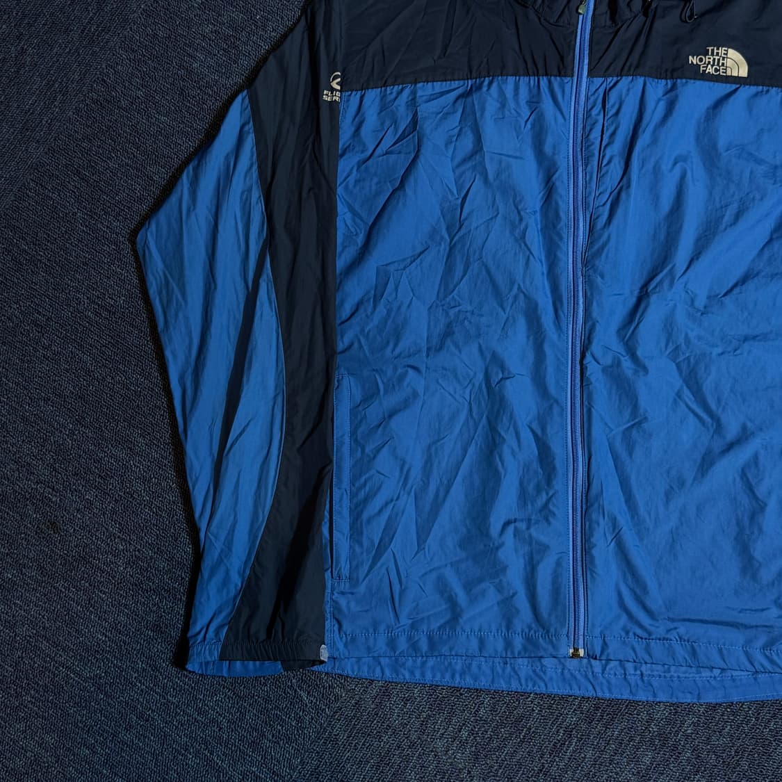 노스페이스 블루 바람막이 상품이미지3
