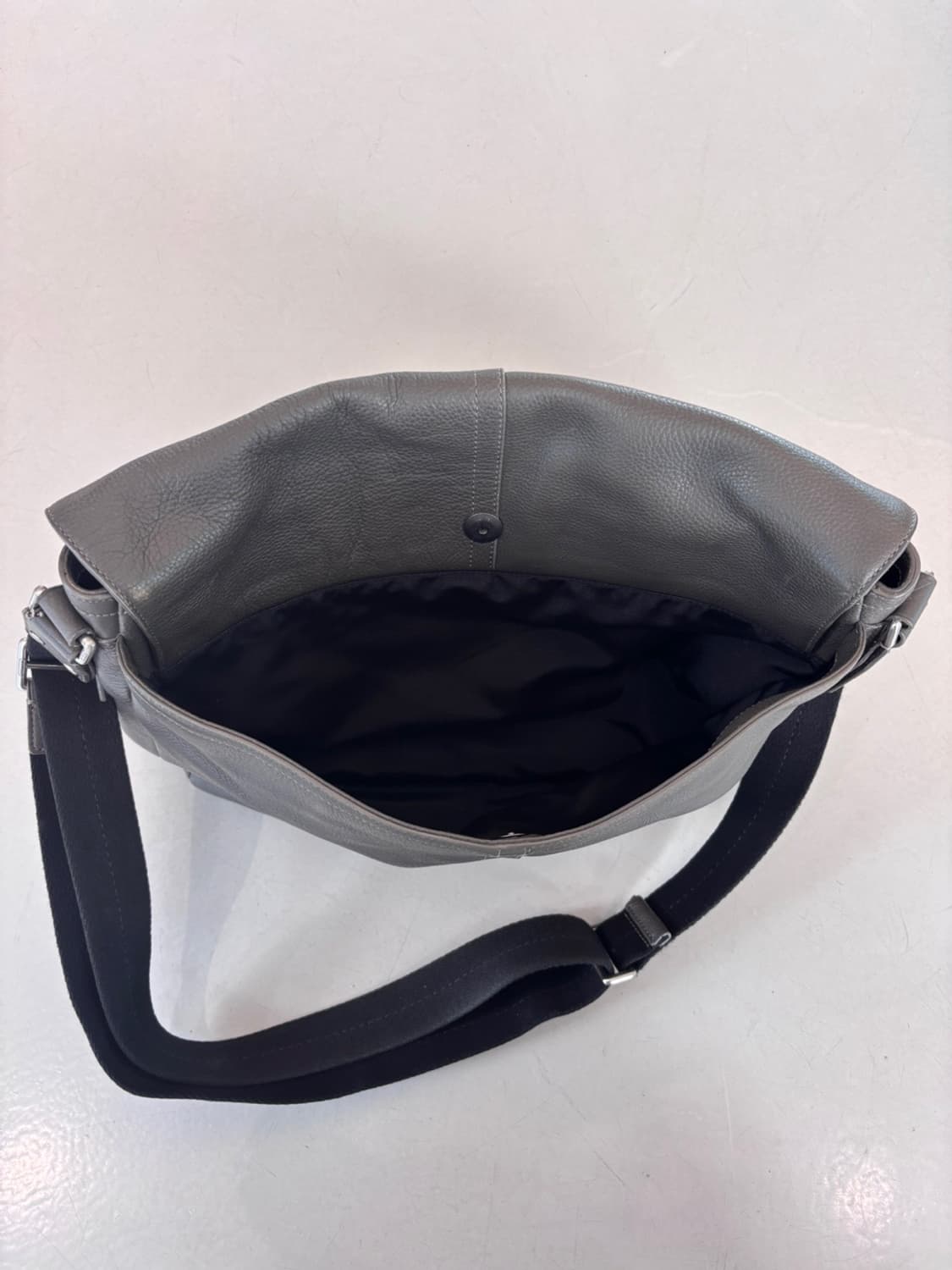 Vintage Coach Leather Cross Bag 상품이미지9