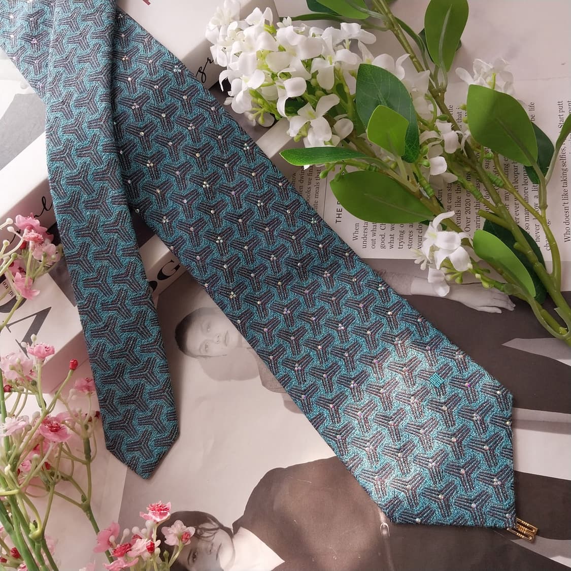 닥스 실크 코발트 블루 패턴 넥타이 8.2cm A+등급 K2325 상품이미지2