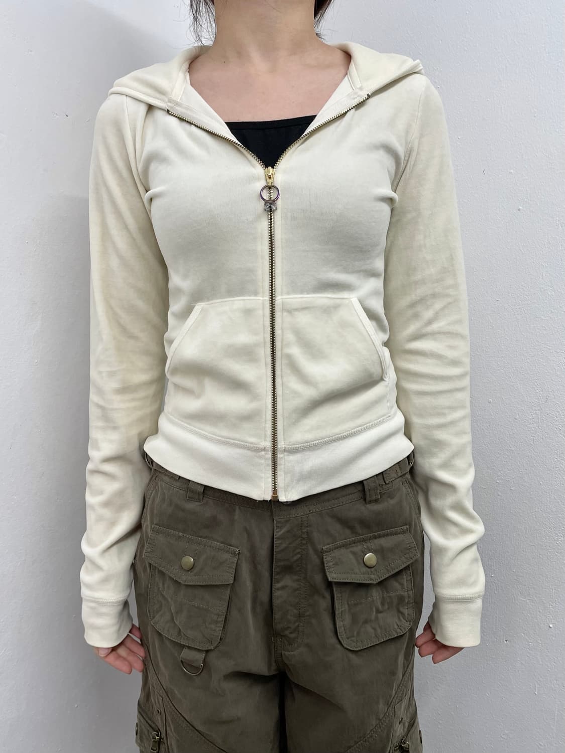 쥬시꾸뛰르 크림 벨로아 집업 상품이미지1