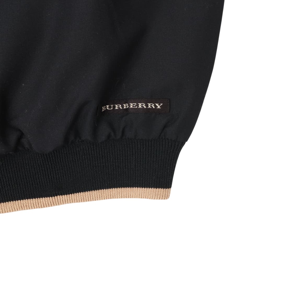 버버리 리버시블 노바체크 나일론 베스트 상품이미지6