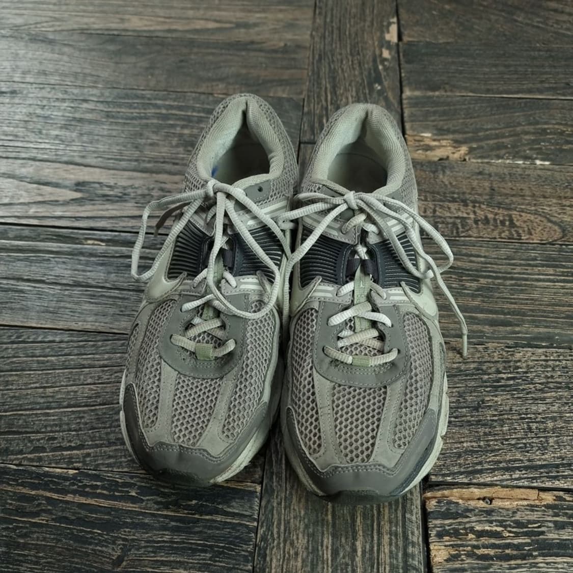 [나이키] 줌 보매로 5 코블스톤 운동화 M19238 상품이미지2