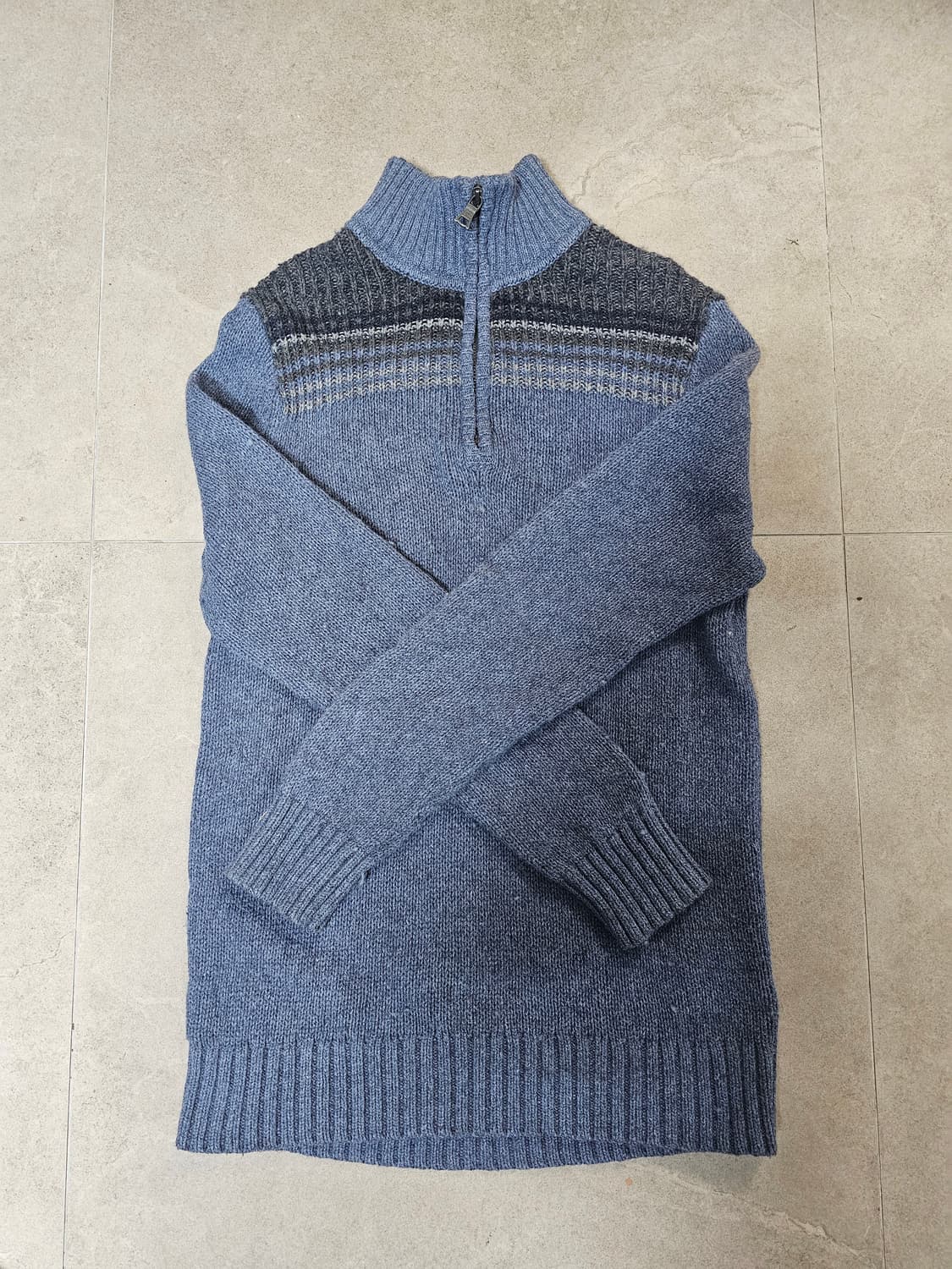 바나나리퍼블릭 반집업 니트 L 상품이미지1