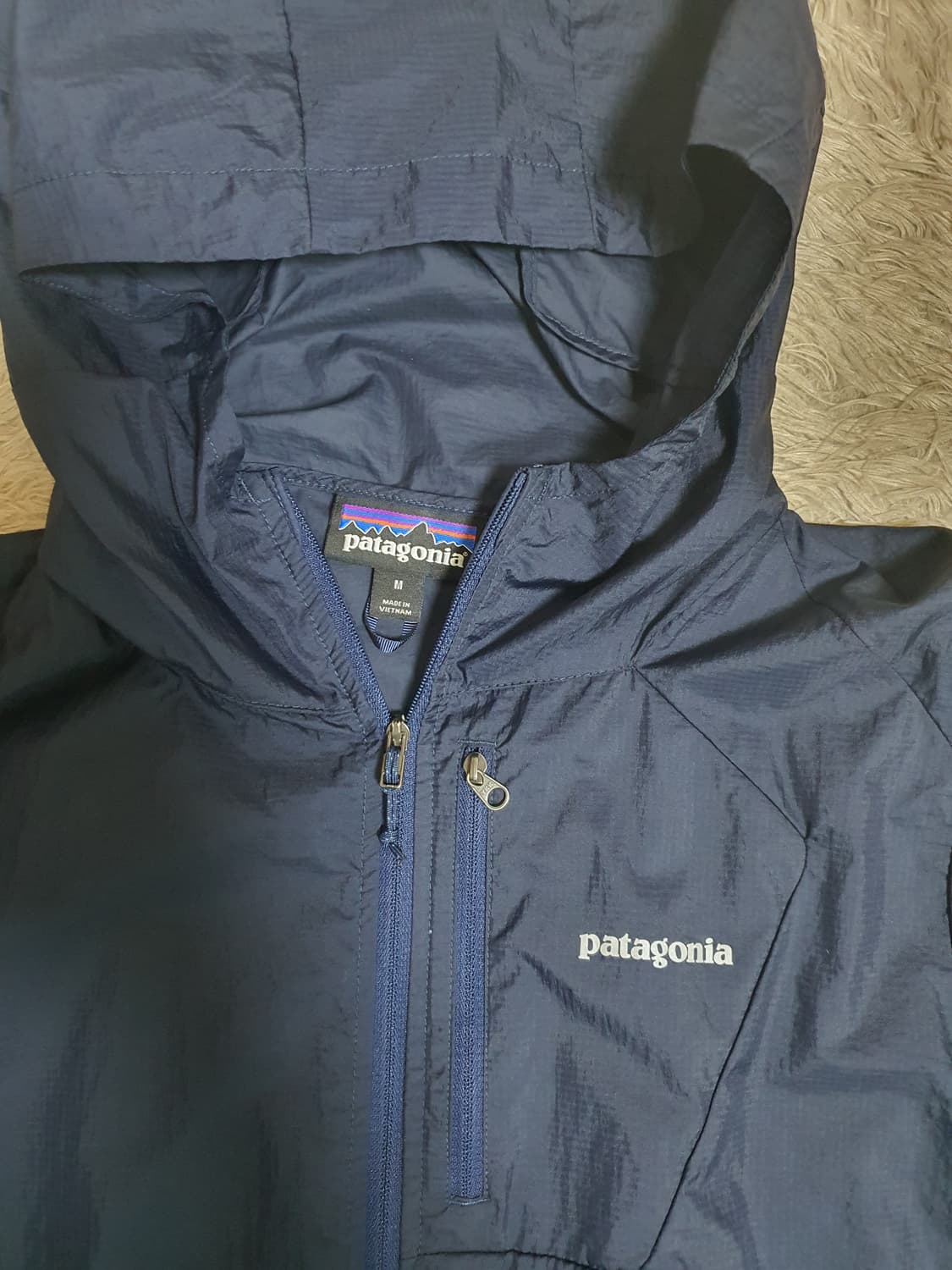 파타고니아 후디니 바람막이  사이즈 100 상품이미지3