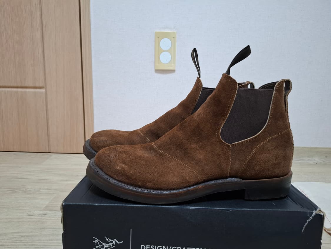 10D 더블알엘 콩그레스 러프아웃 스웨이드 브라운 첼시 부츠 상품이미지1