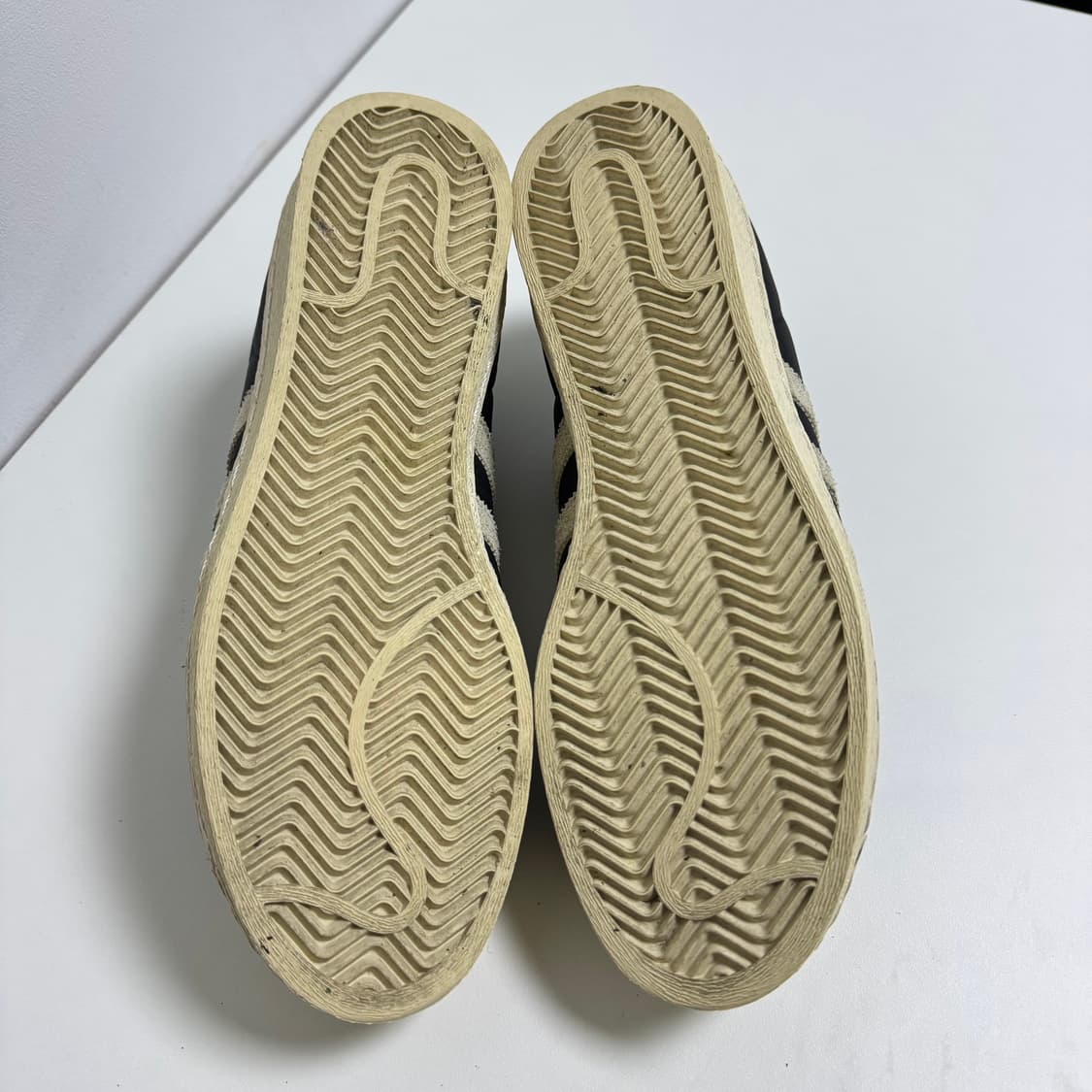 아디다스 슈퍼스타 82 블랙 화이트 상품이미지5