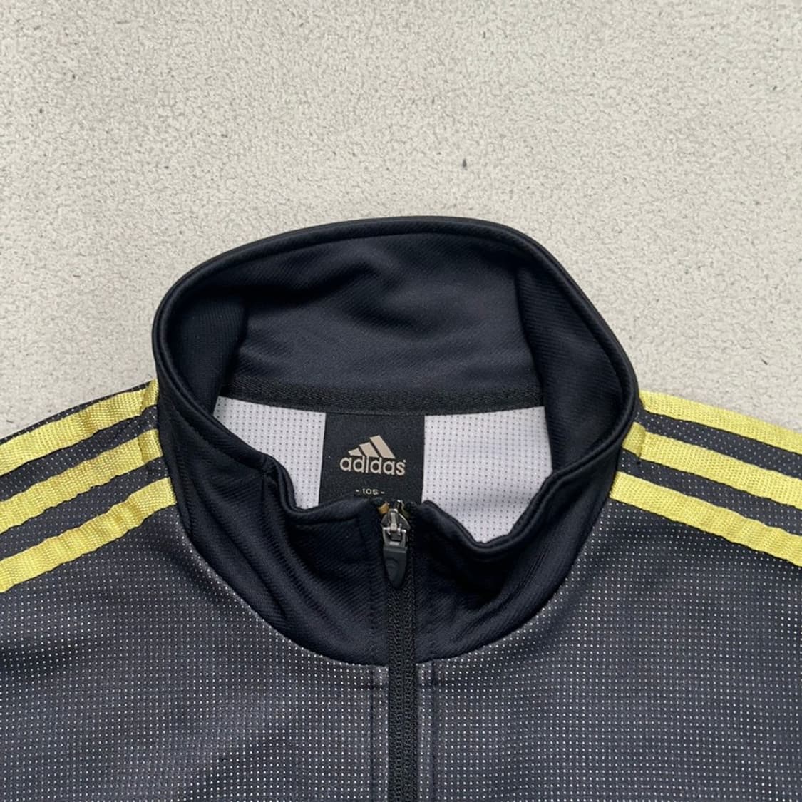 아디다스 바람막이 져지 자켓 블랙-옐로우 105 상품이미지4