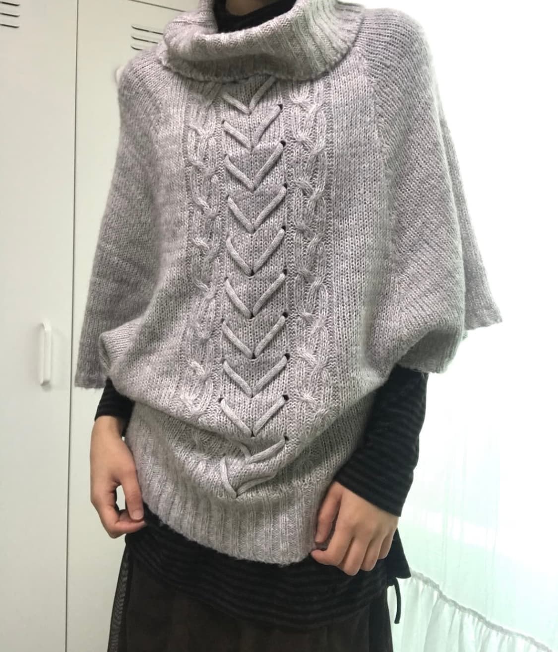 목폴라 그레이 니트 상품이미지5