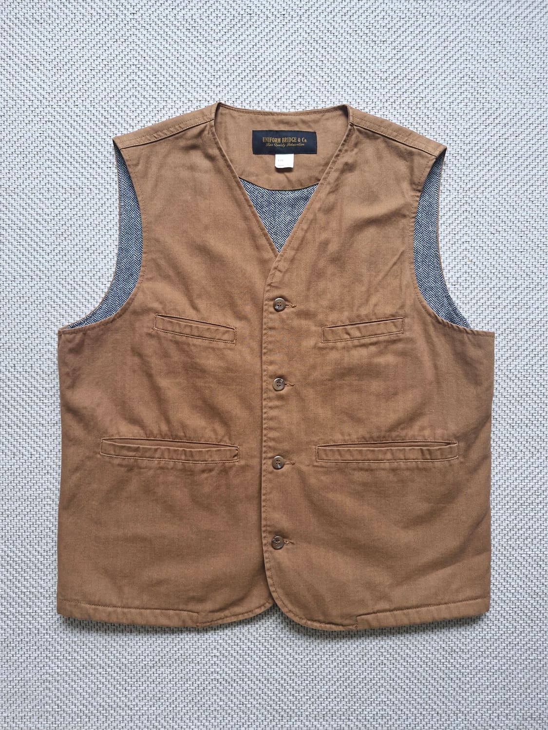유니폼브릿지 헤링본 헌팅 베스트 L  상품이미지1