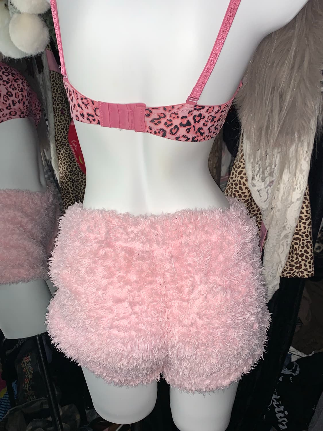 히메갸루 네코미미 퍼 후드집업 숏츠 셋업 상품이미지5