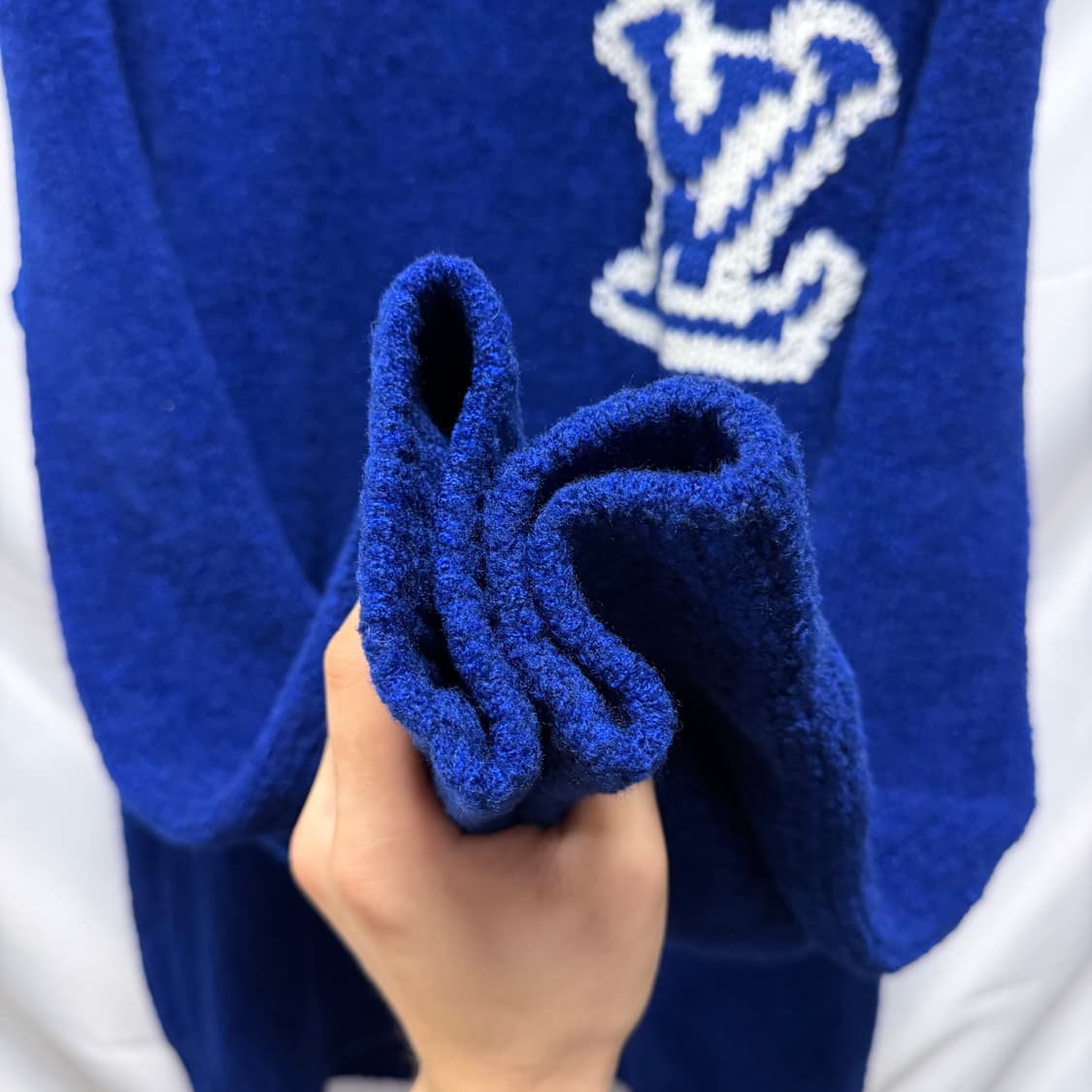 [S+급/XL] 루이비통 LV 인타르시아 크루넥 니트 블루 상품이미지6