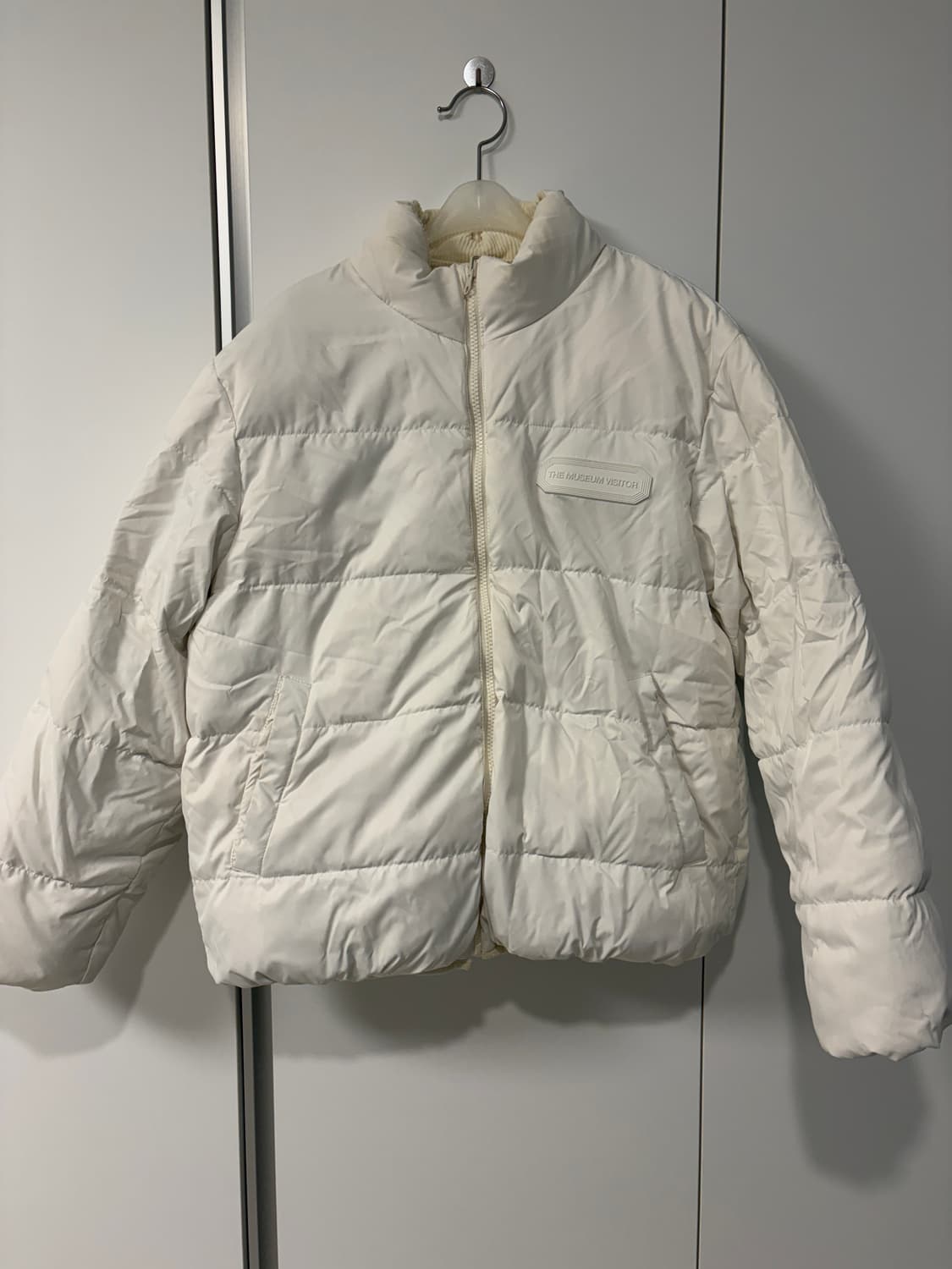 비지터뮤지엄x마뗑킴 패딩 m 풀박 상품이미지2