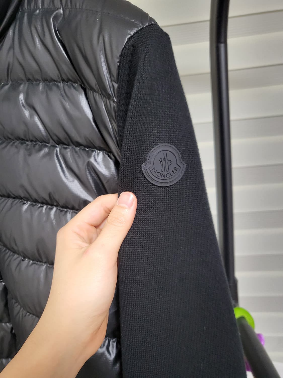 23FW 몽클레어 트리콧 후드 니트패딩 L 상품이미지3