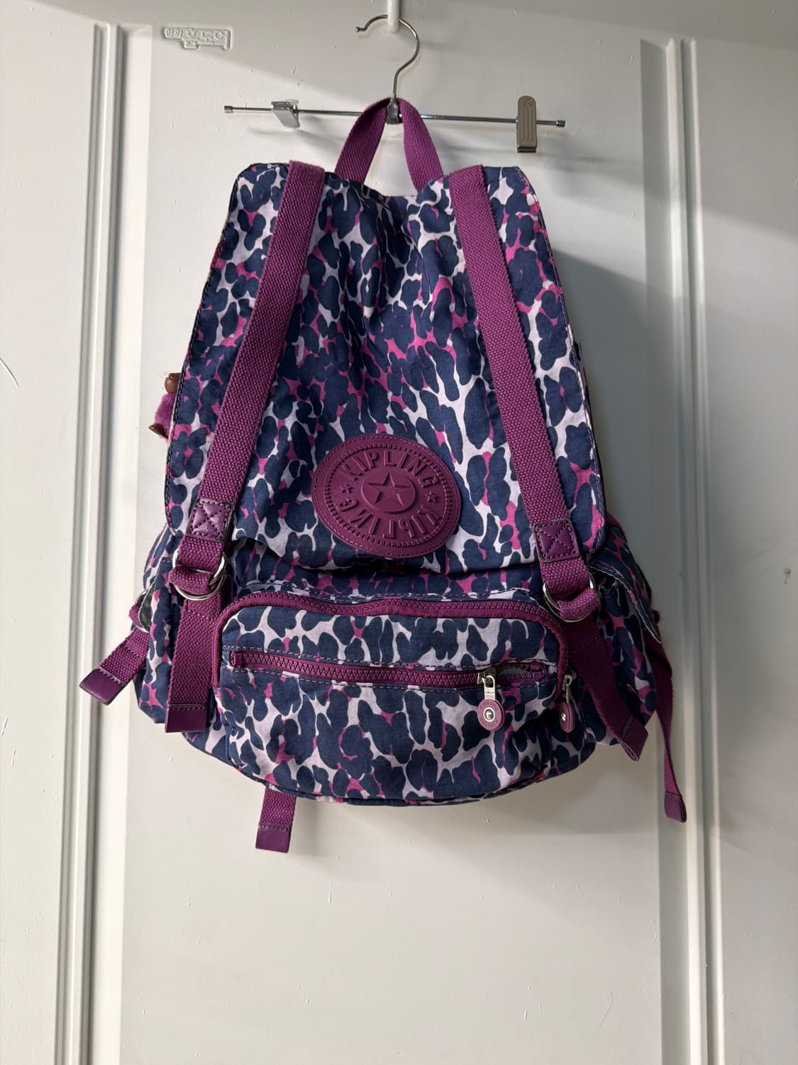 키플링 퍼플 레오파드 복주머니 백팩 상품이미지4