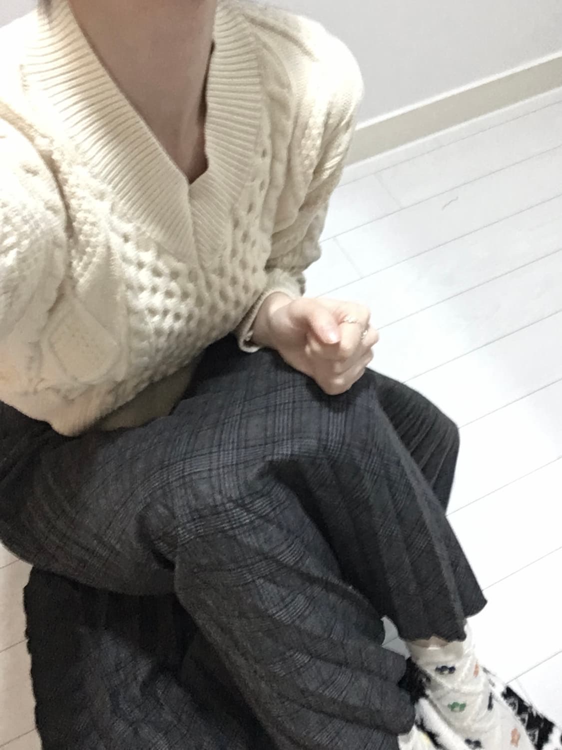 앞뒤 반전 아이보리 리본 디테일 니트 🤍 상품이미지4