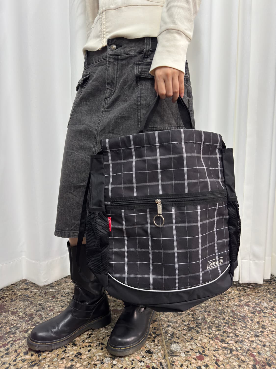 coleman check backpack 상품이미지1